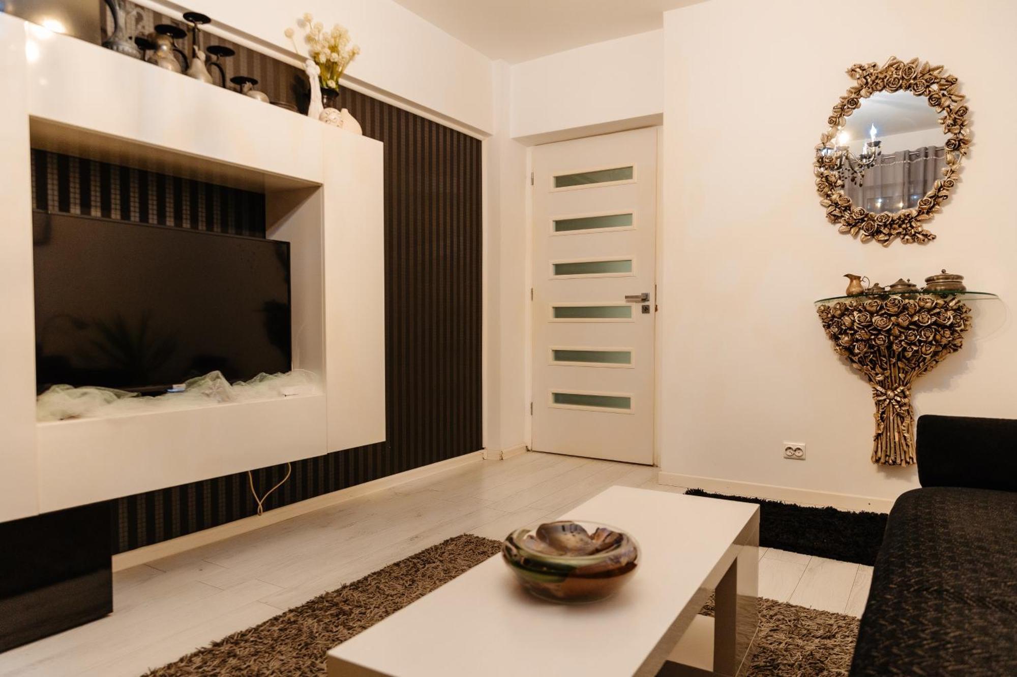 Glamour Ultracentral Craiova Luaran gambar