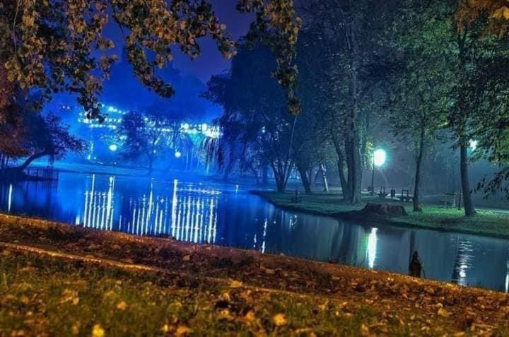 Glamour Ultracentral Craiova Luaran gambar